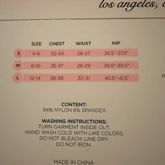 NEW JUICY COUTURE SEAMLESS TOP & LEGGING 2 PIECE SET M BLACK TIK TOK VIRAL - Picture 4 of 4